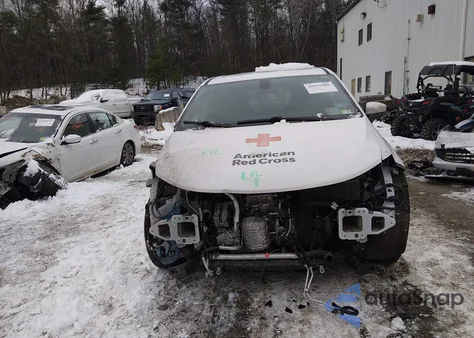 2020 Chrysler Voyager Lx из США, поврежденный, VIN 2C4RC1CG5LR249062